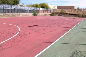 Adjudicado el proyecto de reforma de las pistas deportivas de La Calzada y Juan Canet por un importe de 109.198,30 euros