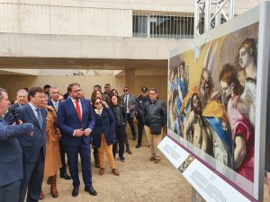 Mérida acoge una muestra al aire libre de reproducciones fotográficas de cincuenta obras de la colección del Museo del Prado
