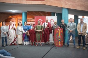 El alcalde presenta la XV edición de Emerita Lvdica con más de 150 actividades, 31 asociaciones recreacionistas y con una carrera de cuadrigas en el Circo Romano y la Gladiatura nocturna en el Anfiteatro como principales novedades