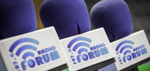 La emisora municipal Radio Forum sigue emitiendo por internet hasta que concluyan las tareas de reparación eléctrica de su centro emisor