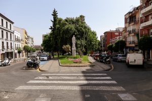 Adjudicada la obra de pavimentación para plataforma única en la Rambla y la Puerta de la Villa, calle Suárez Somonte, Hernán Cortés, Moreno Nieto y Parejo