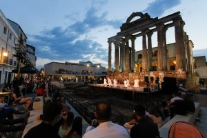 «La Sala El Templo ha vuelto a permitir que la Cultura y el Patrimonio estén unidos en Mérida», subraya Silvia Fernández