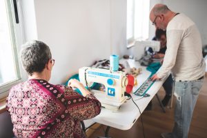 El Ayuntamiento pone en marcha, en la Oficina de Turismo de la Puerta de la Villa, el taller de asesoramiento en vestimenta romana para Emerita Lvdica