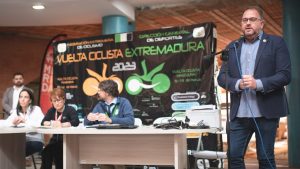 La Vuelta Ciclista a Extremadura femenina arranca esta tarde en Mérida con 16 equipos participantes