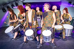 La música y el ambiente festivo tomarán las calles de Mérida durante el viernes y el sábado de Feria