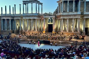 El alcalde celebra que Mérida sea sede de las actividades conmemorativas del Día de la Fiesta Nacional los días 2 y 3 de octubre