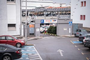 La Asociación de Comerciantes Emérita Augusta y Telpark renuevan su acuerdo de Movilidad Comercial Sostenible para facilitar el estacionamiento en los aparcamientos de Fernández López y la Politécnica